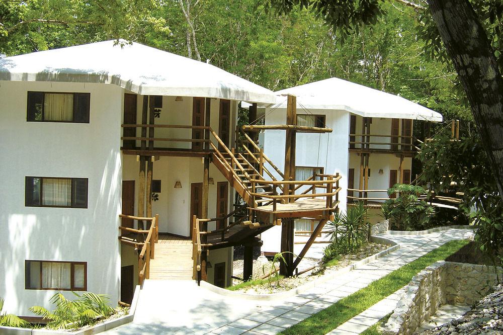 Villa Maya Флорес Екстериор снимка
