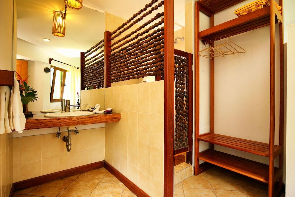 Villa Maya Флорес Екстериор снимка